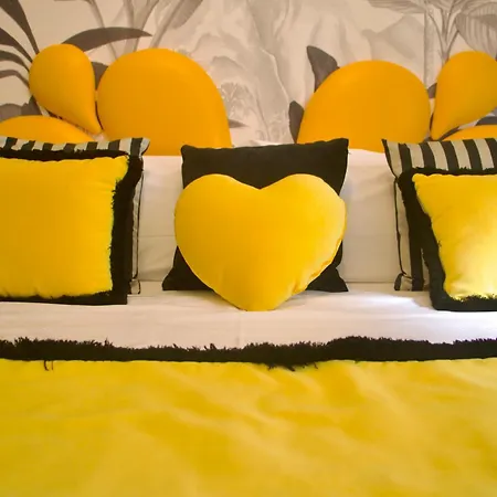 Xcross Suites Roma-2